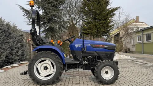 Traktor Farmtrac 26 4WD